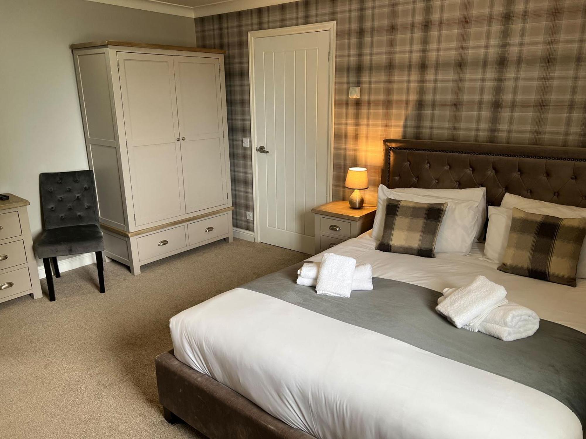 East Ayton Lodge Hotel, スカーバラ エクステリア 写真