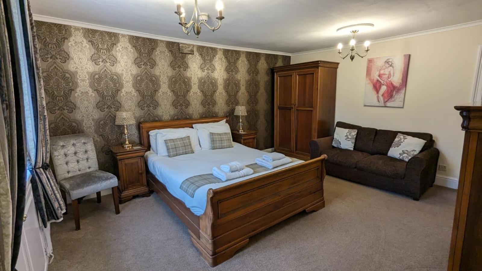 East Ayton Lodge Hotel, スカーバラ エクステリア 写真