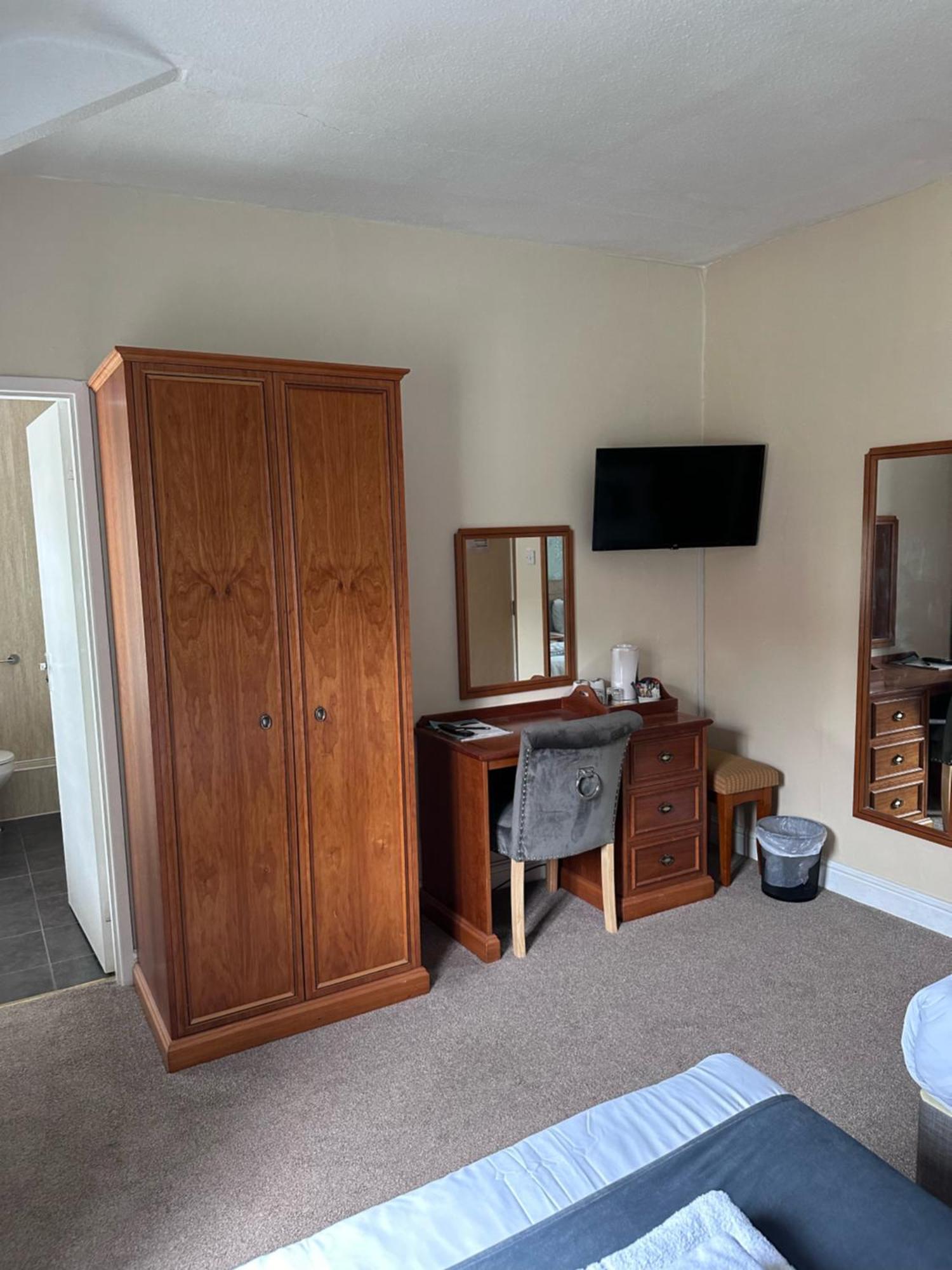 East Ayton Lodge Hotel, スカーバラ エクステリア 写真